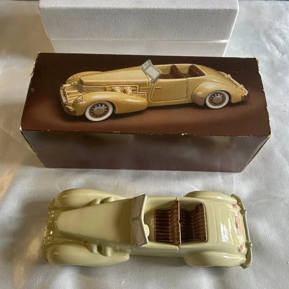 Vintage handcrafted Avon 1937 ceramic ford